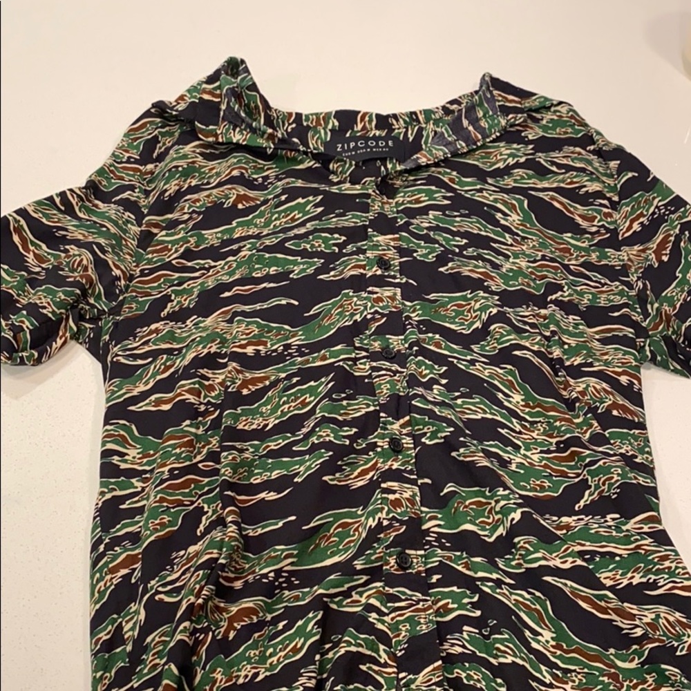 Button up shirt